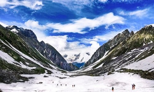 Day 3: Balu ka Gera to Hampta Pass Day 3: Balu ka Gera to Hampta Pass